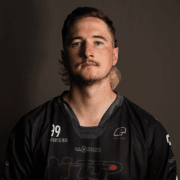 Brian Goniwicha, Raze